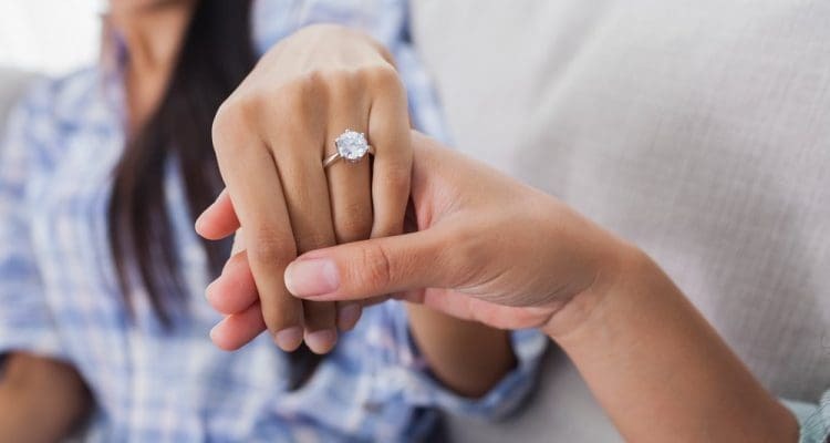 What makes Centrestone Jewellery Insurance different from Home & Contents? 1 What makes Centrestone Jewellery Insurance different from Home & Contents?